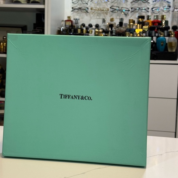 Tiffany & Co. Other - Tiffany & Co. Note Pad with pens w/ Blue Box set